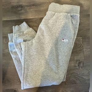 Women’s Fila jogger sweatpants